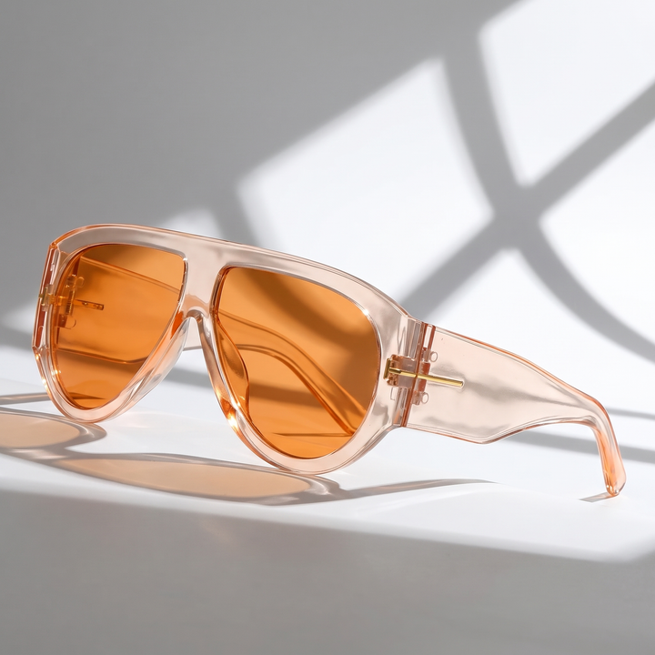 Delaney Oversized Sunglasses frame detail